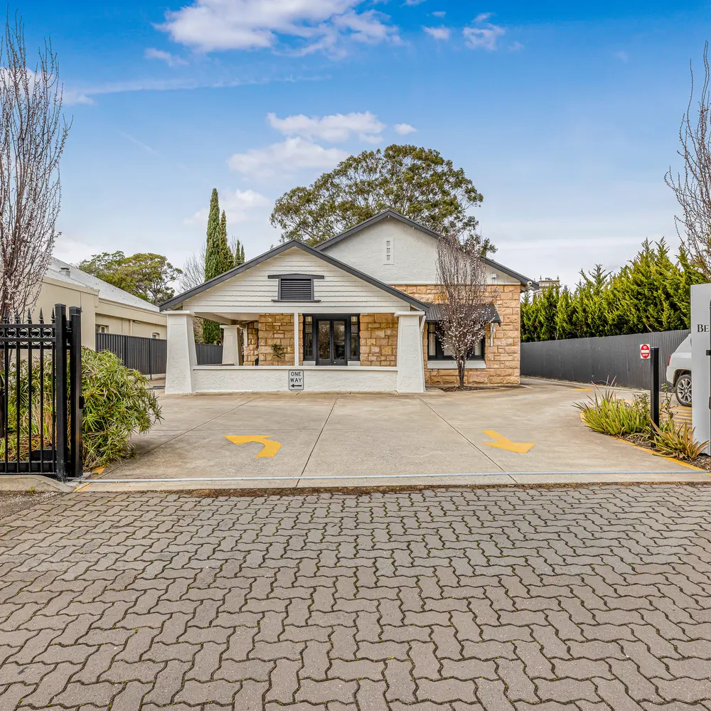 Showcase image of construction project 1 small